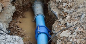 Repair the broken pipe with replace new